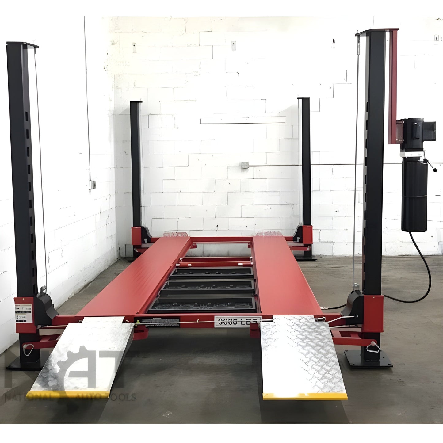 Triumph NOS9000 9,000 lb Four-Post Service and Storage Lift - NOS9000
