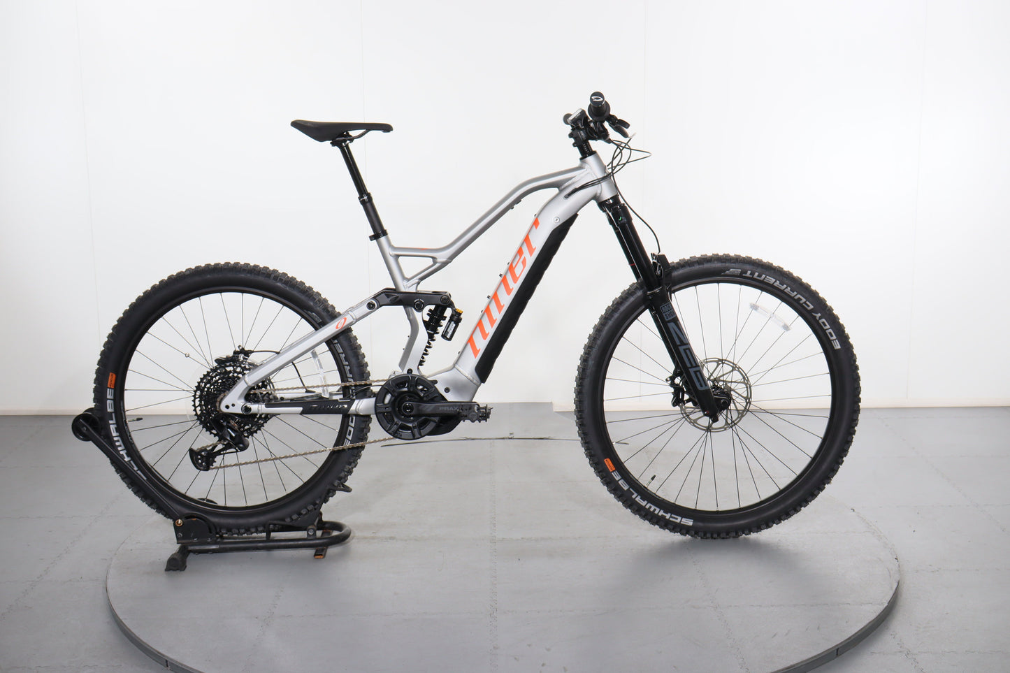 Niner WFO e9 - UEB40