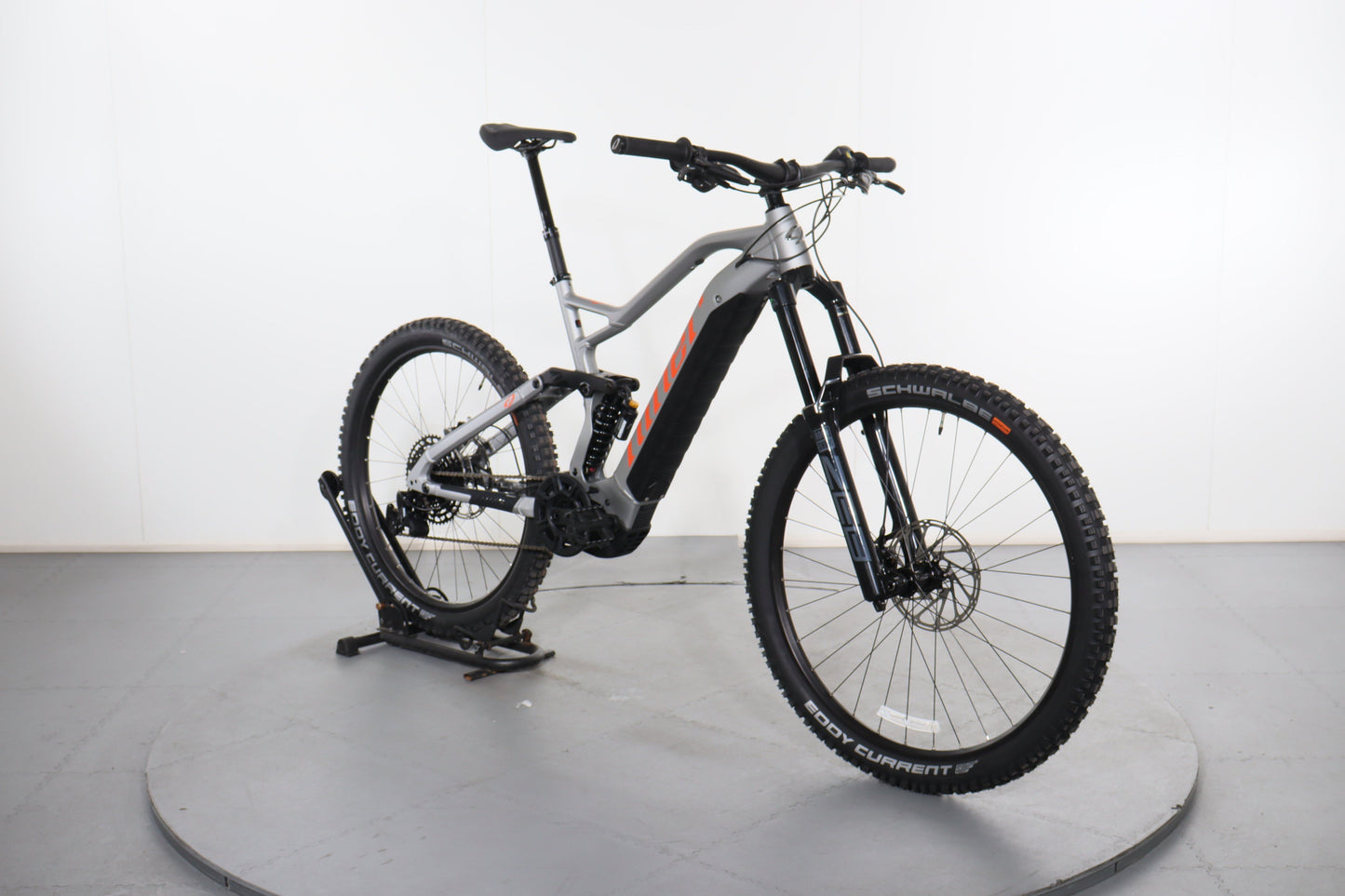 Niner WFO e9 - UEB44