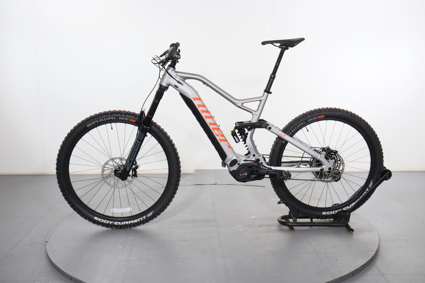 Niner WFO e9 - UEB44