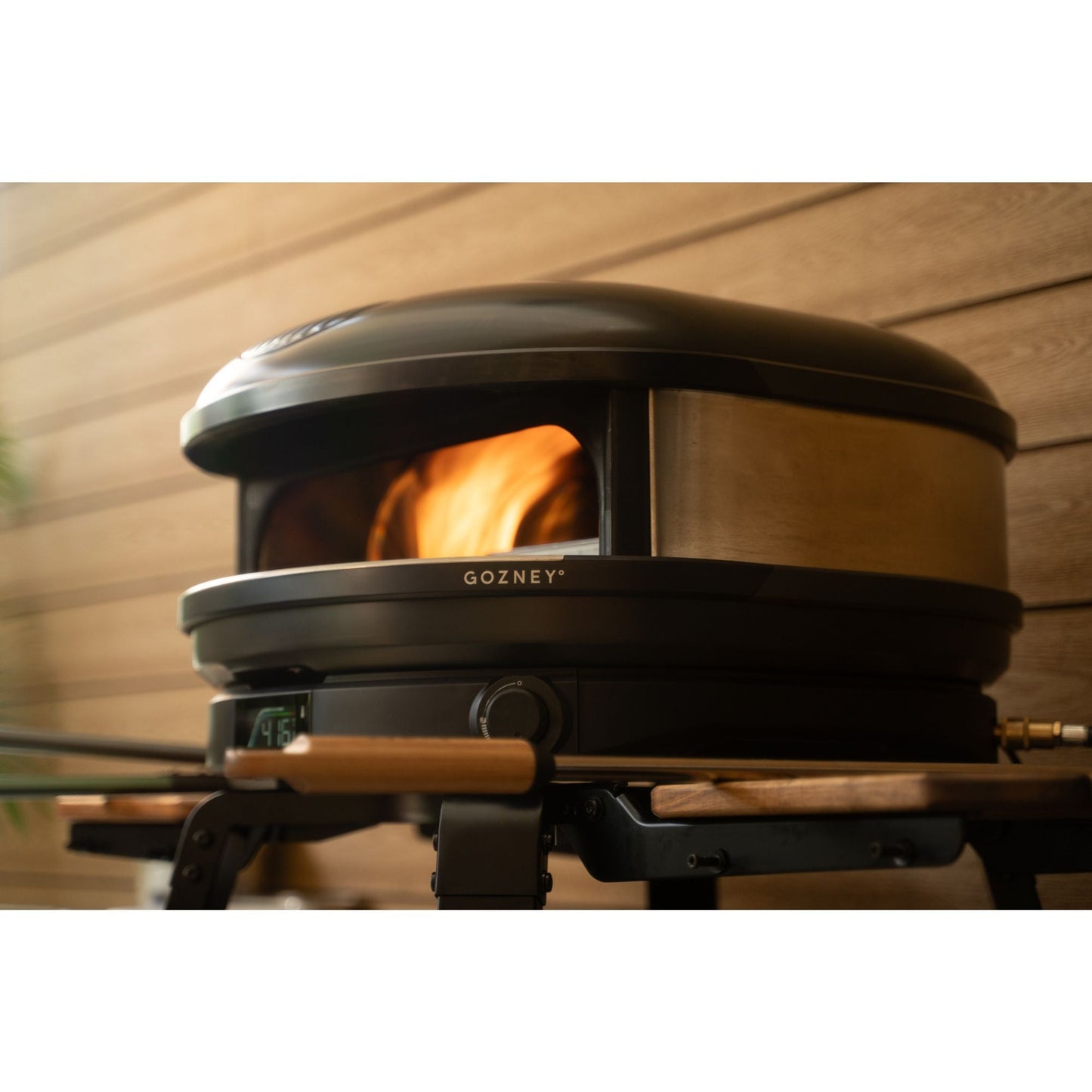Gozney Arc Off-Black Outdoor Propane Gas Freestanding Pizza Oven Bundle - DELANTALGW | GAPOBUS1424 | AA1786 | AD1774