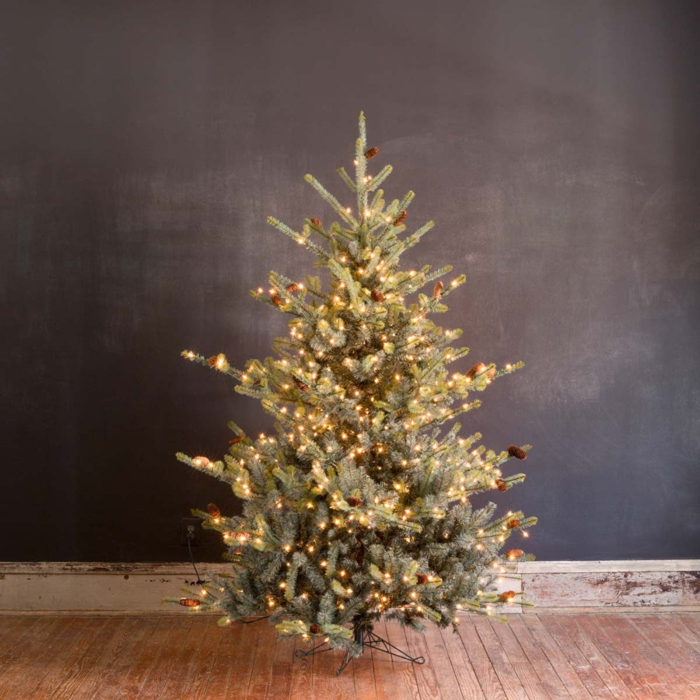 Park Hill Collection Tree Lot 7.5' Park Hill Blue Spruce LED Lights - XPQ82168