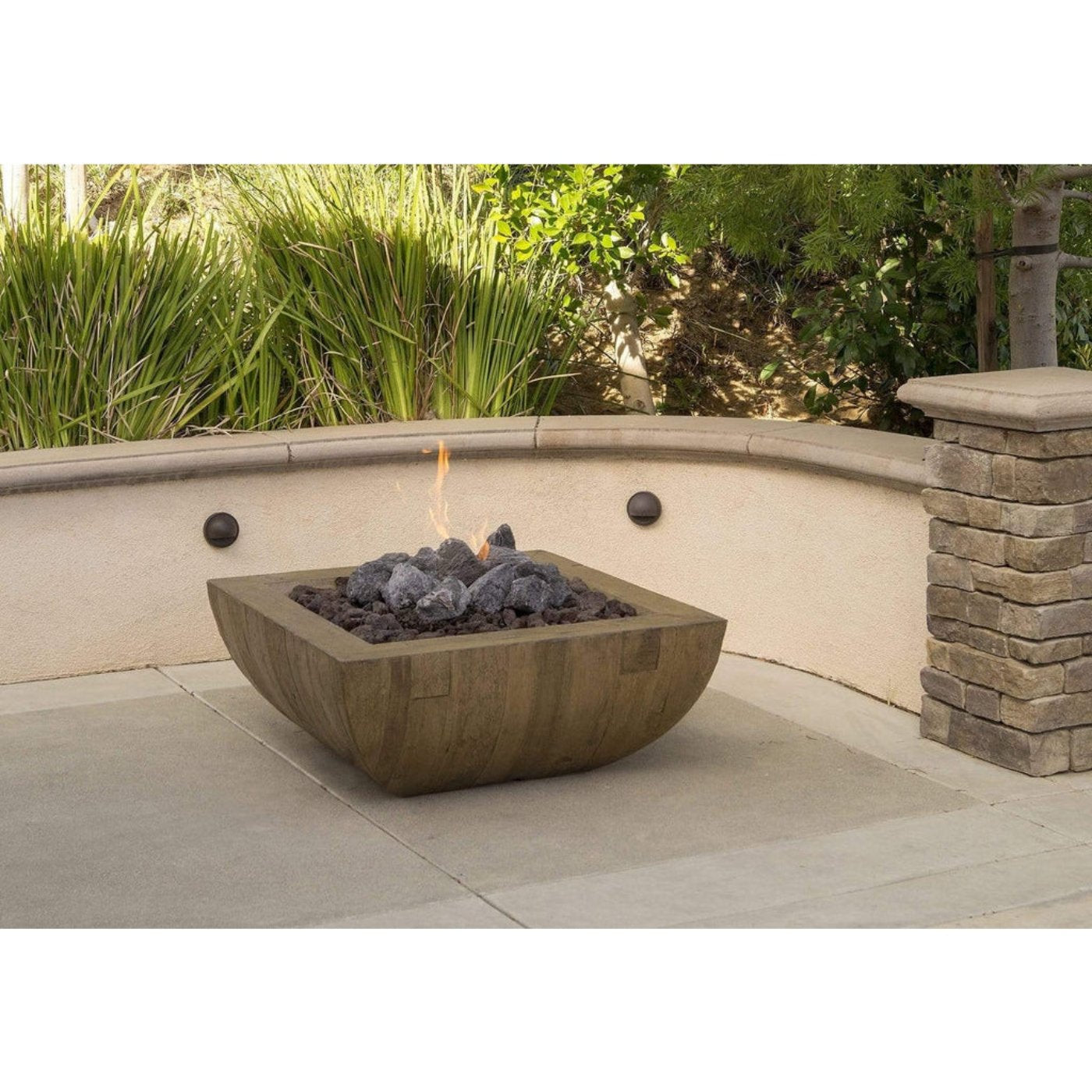 American Fyre Designs Reclaimed Wood Bordeaux Square Fire Bowl - 430-xx-xx-M6xC