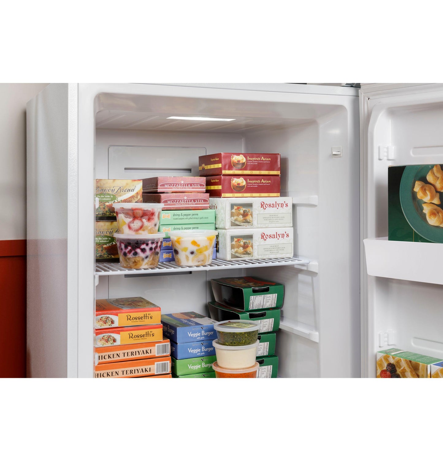 HOTPOINT 13 Cu. Ft. Frost-Free Upright Freezer - HUF13STRWW-KT