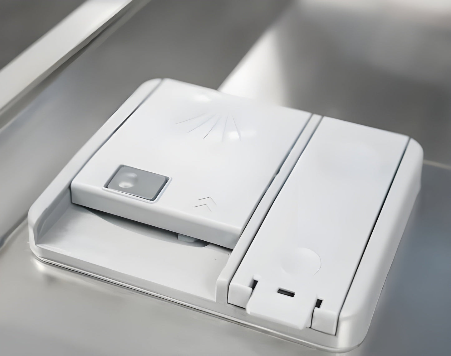 Danby Semi Integrated Built In Dishwashers - DDW18D1EW