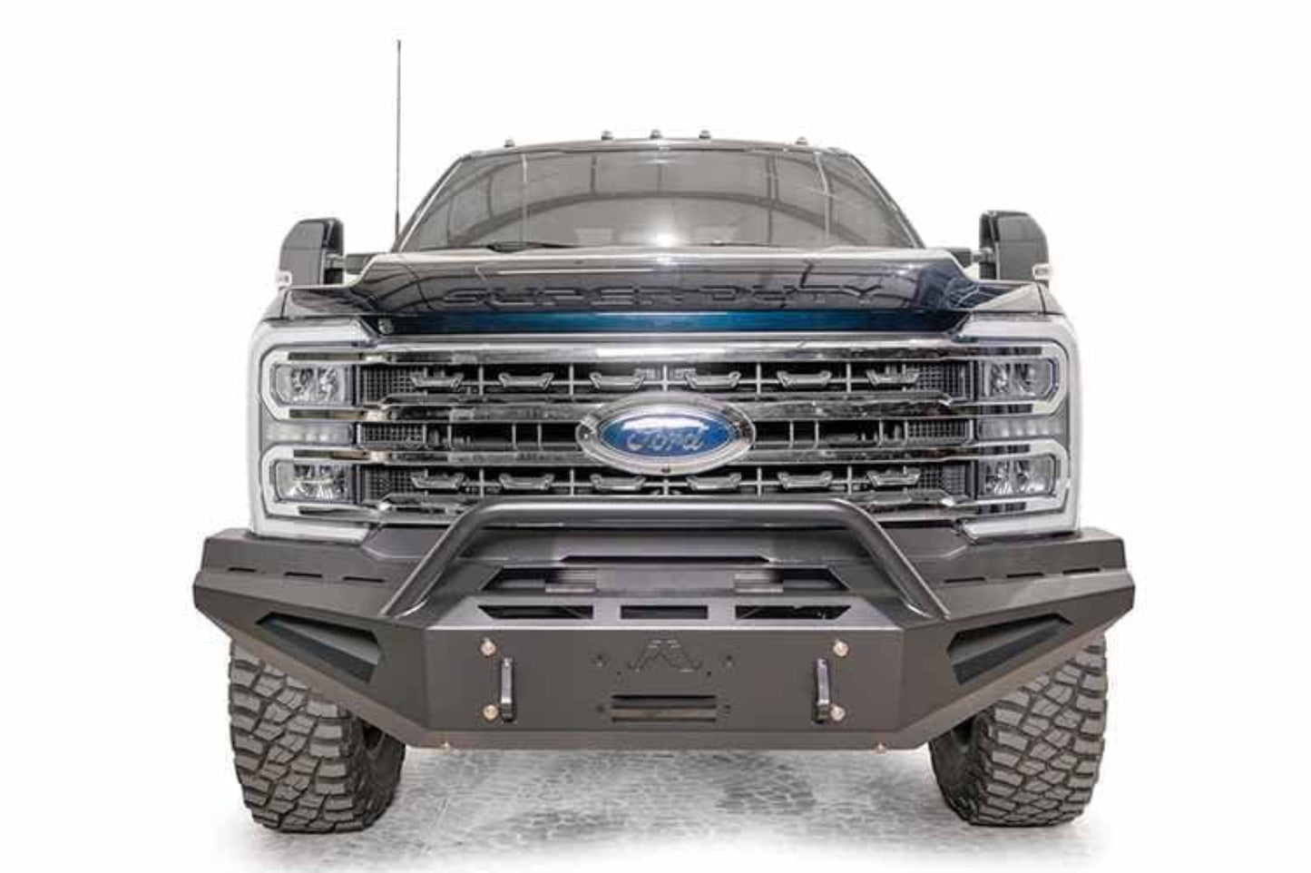 Fab Fours Red Steel FS23-RS5962-1 Ford F450/F550 Superduty 2023-2025 Front Bumper Winch Ready Pre-Runner Guard