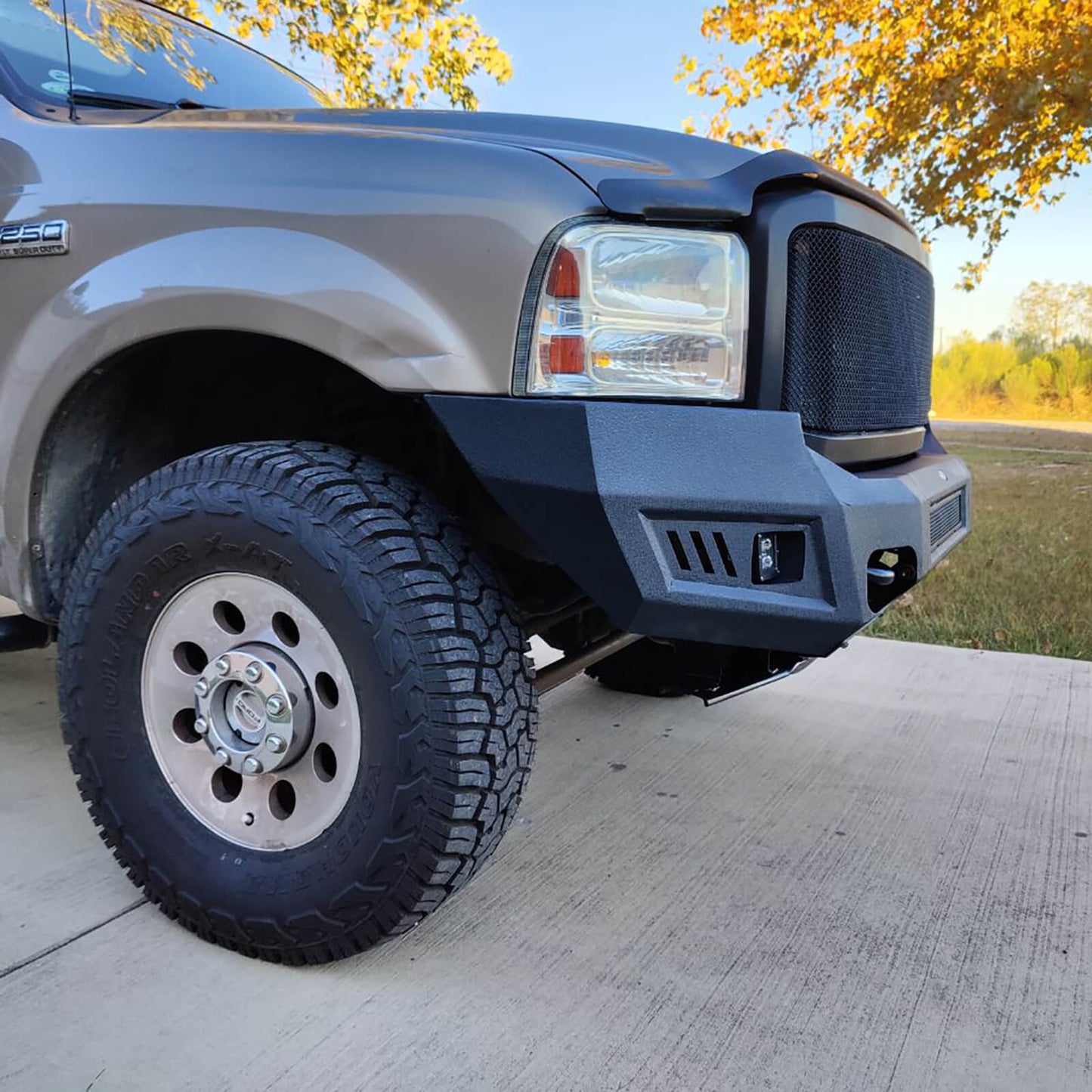 Ford F-250 F-350 Aftermarket Front Bumper w/ Skid Plate(05-07 Ford F-250 F-350 ) - Hooke Road