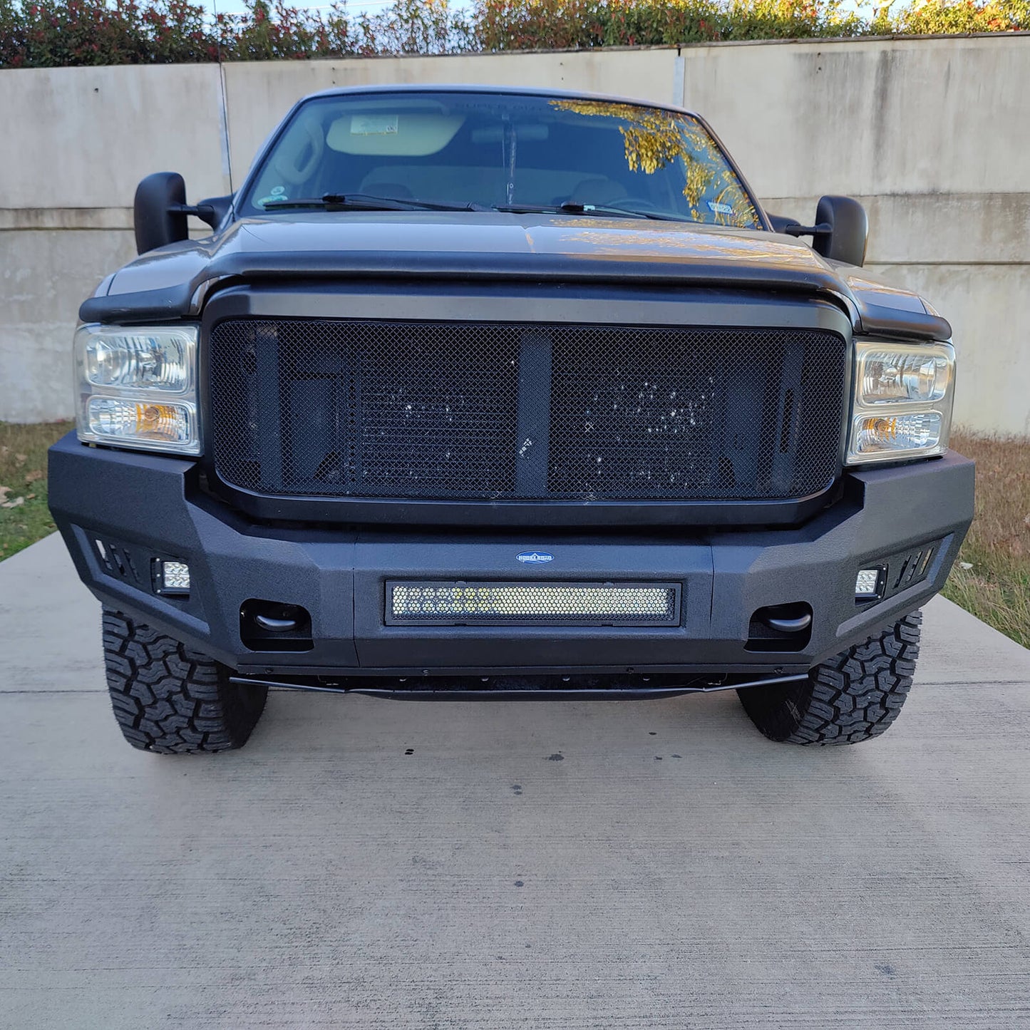 Ford F-250 F-350 Aftermarket Front Bumper w/ Skid Plate(05-07 Ford F-250 F-350 ) - Hooke Road