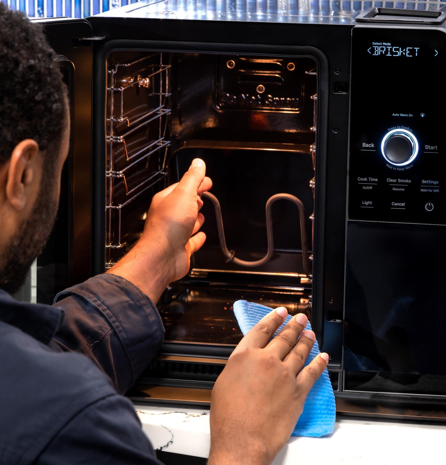 GE APPLIANCES P9SBAAS6VBB GE Profile™ Smart Indoor Pellet Smoker Black - P9SBAAS6VBB