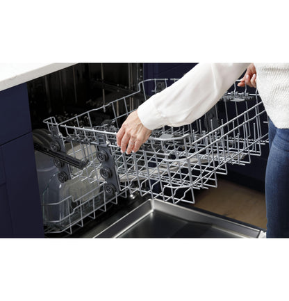 GE APPLIANCES GDF550PGRBB GE® ENERGY STAR® Front Control with Plastic Interior Dishwasher with Sanitize Cycle & Dry Boost Black