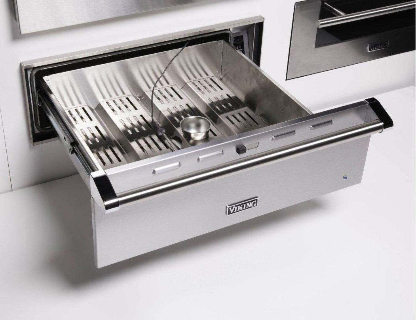 VIKING 27" Warming Drawer Red - VWD527VA