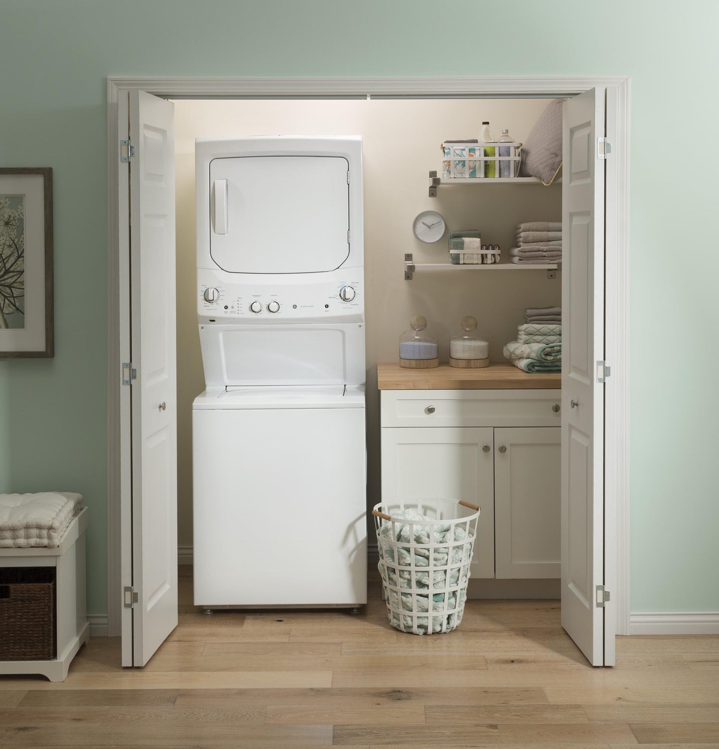 GE APPLIANCES GE Unitized Spacemaker 3.8 cu. ft. Capacity Washer with in Stainless Steel Basket and 5.9 cu. ft. Capacity Long Vent Electric Dryer White - GUV27ESSMWW