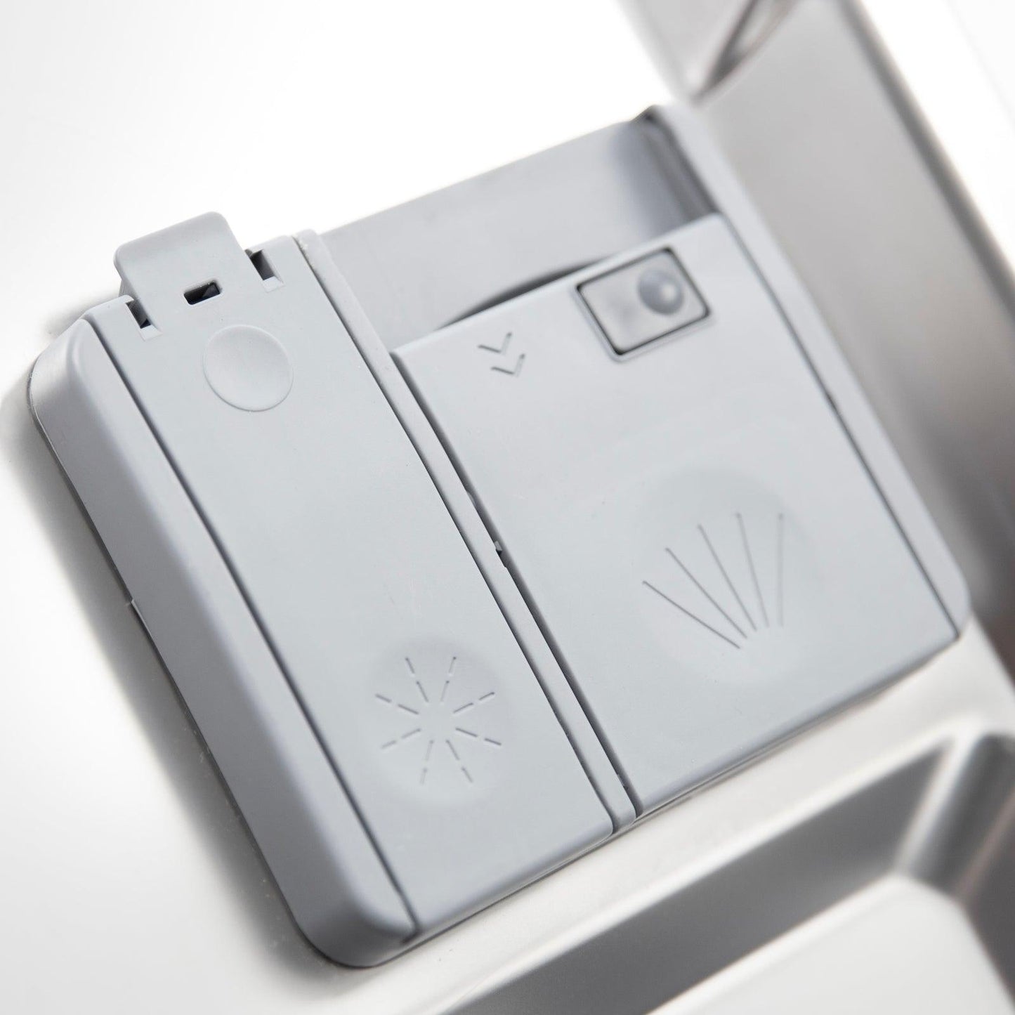 AVANTI DWT18V3S Avanti 18" Built In Dishwasher in Stainless Steel - DWT18V3S