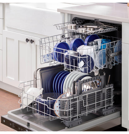 GE APPLIANCES GDT630PYRFS GE® ENERGY STAR® Top Control with Plastic Interior Dishwasher with Sanitize Cycle & Dry Boost in Stainless Steel - GDT630PYRFS