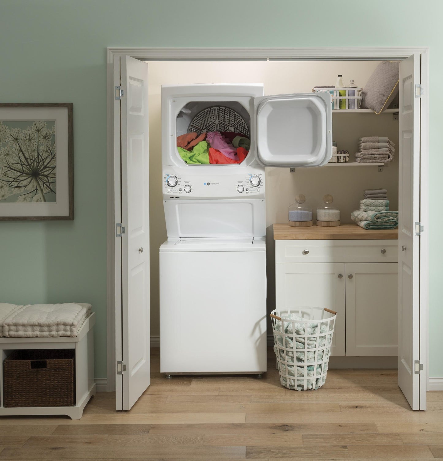 GE APPLIANCES GUD27GESNWW GE Unitized Spacemaker ENERGY STAR 3.9 cu. ft. Capacity Washer with in Stainless Steel Basket and 5.9 cu. ft. Capacity Gas Dryer White - GUD27GESNWW