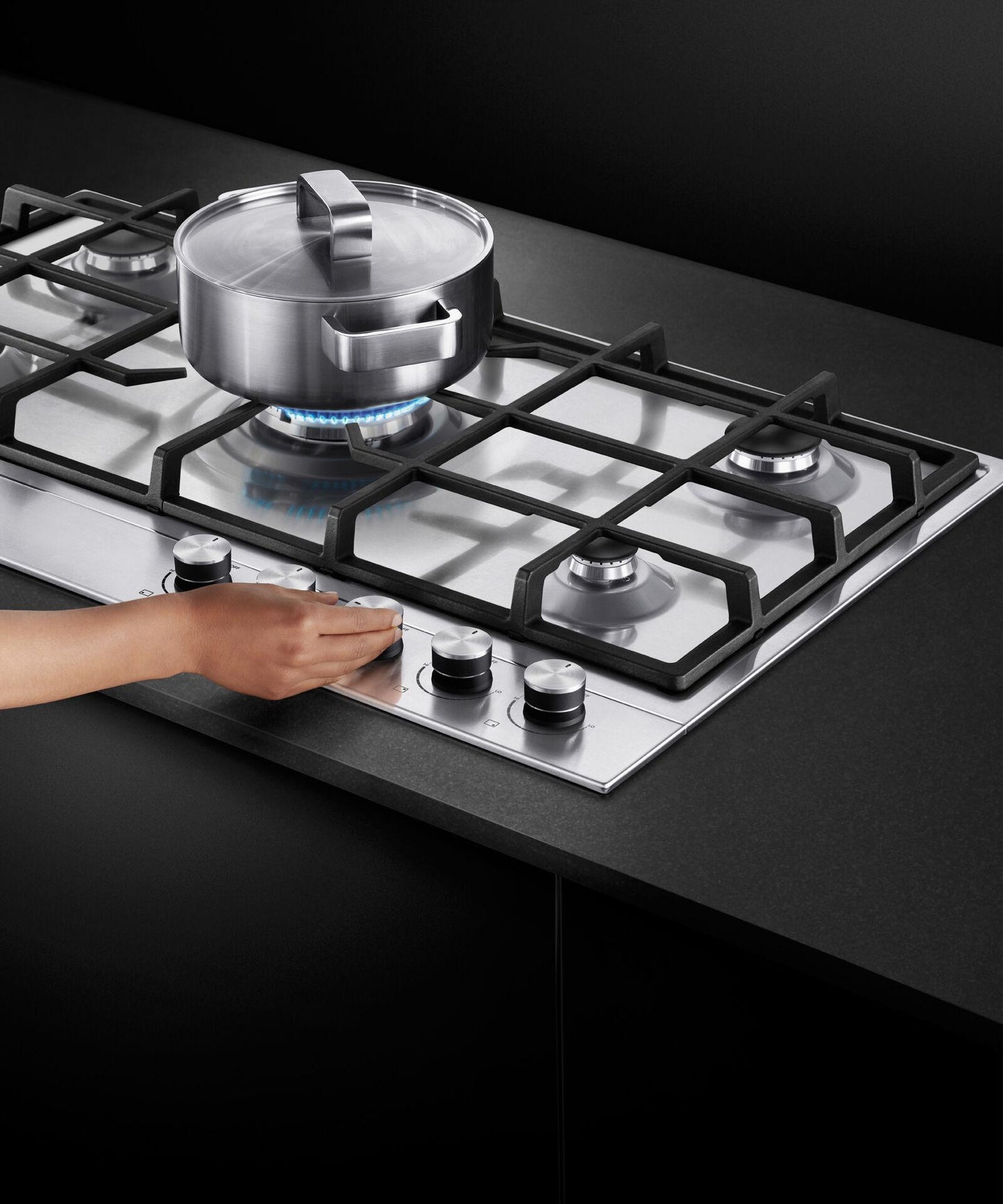 FISHER & PAYKEL CG365DLPX1N 36" Series 7 5 Burner Gas Cooktop in Stainless Steel - CG365DLPX1N