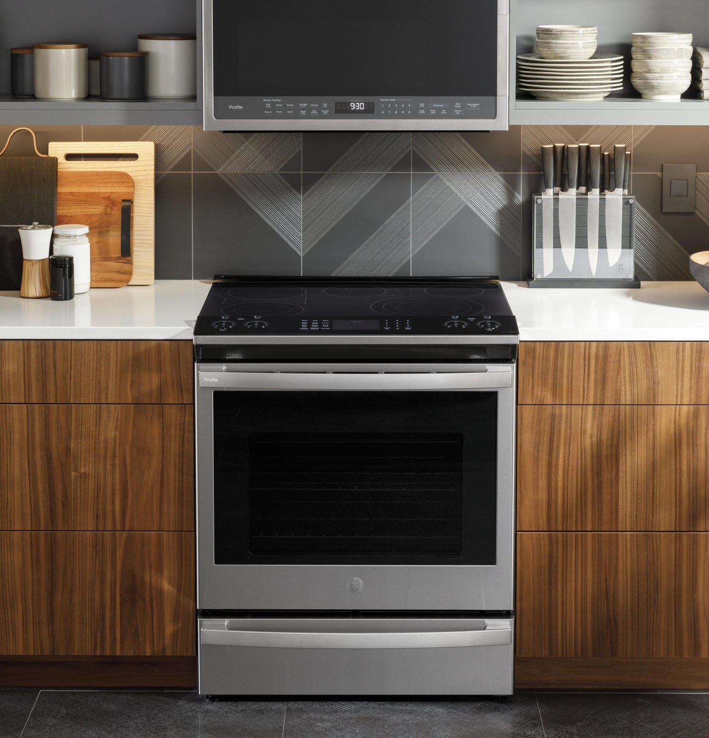 GE APPLIANCES PSS93YPFS GE Profile™ 30" Smart Slide-In Electric Convection Fingerprint Resistant Range with No Preheat Air Fry in Stainless Steel - PSS93YPFS