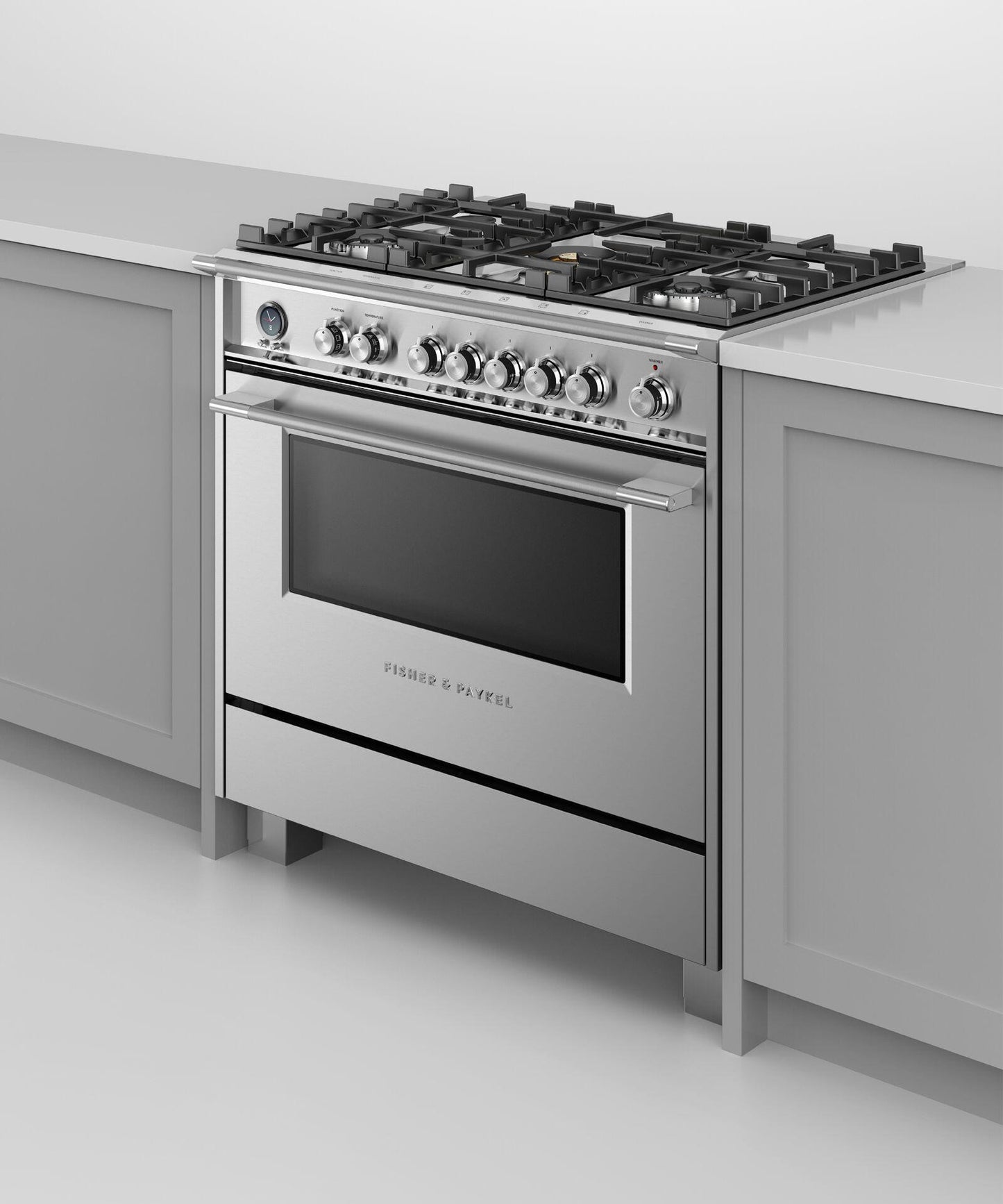 FISHER & PAYKEL OR36SCG6X1 36" Series 9 Classic 5 Burner Dual Fuel Self-Cleaning Range in Stainless Steel - OR36SCG6X1