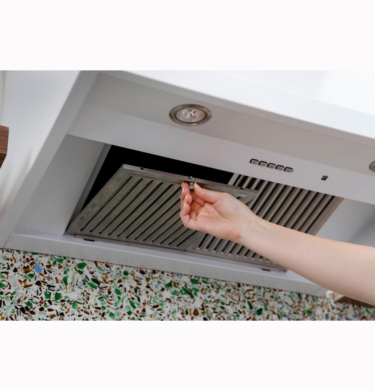 CAFE CBW36YIEWW6 CAFé36" Commercial Hood White -CBW36YIEWW6