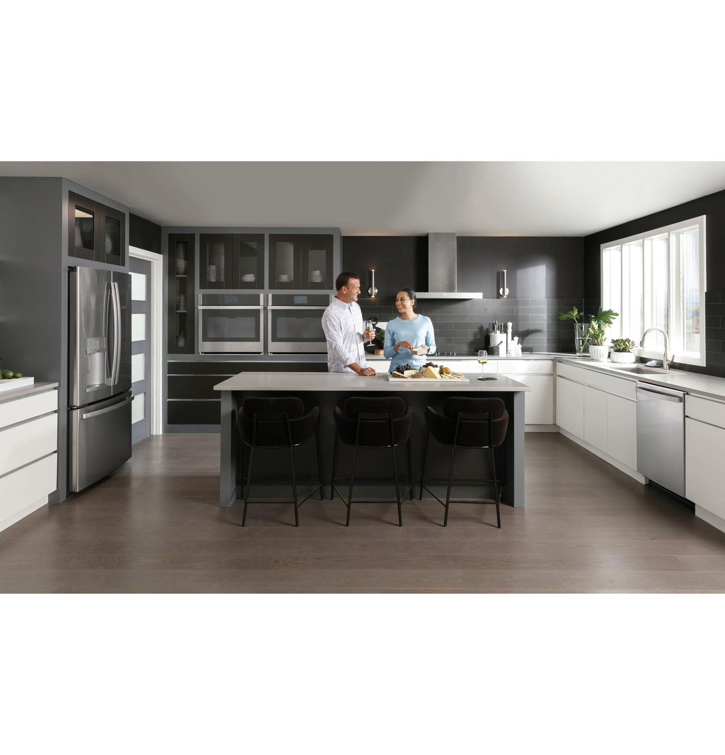 GE APPLIANCES Profile 27" Smart Built-In Convection Double Wall Oven in Stainless Steel - PKD7000SNSS