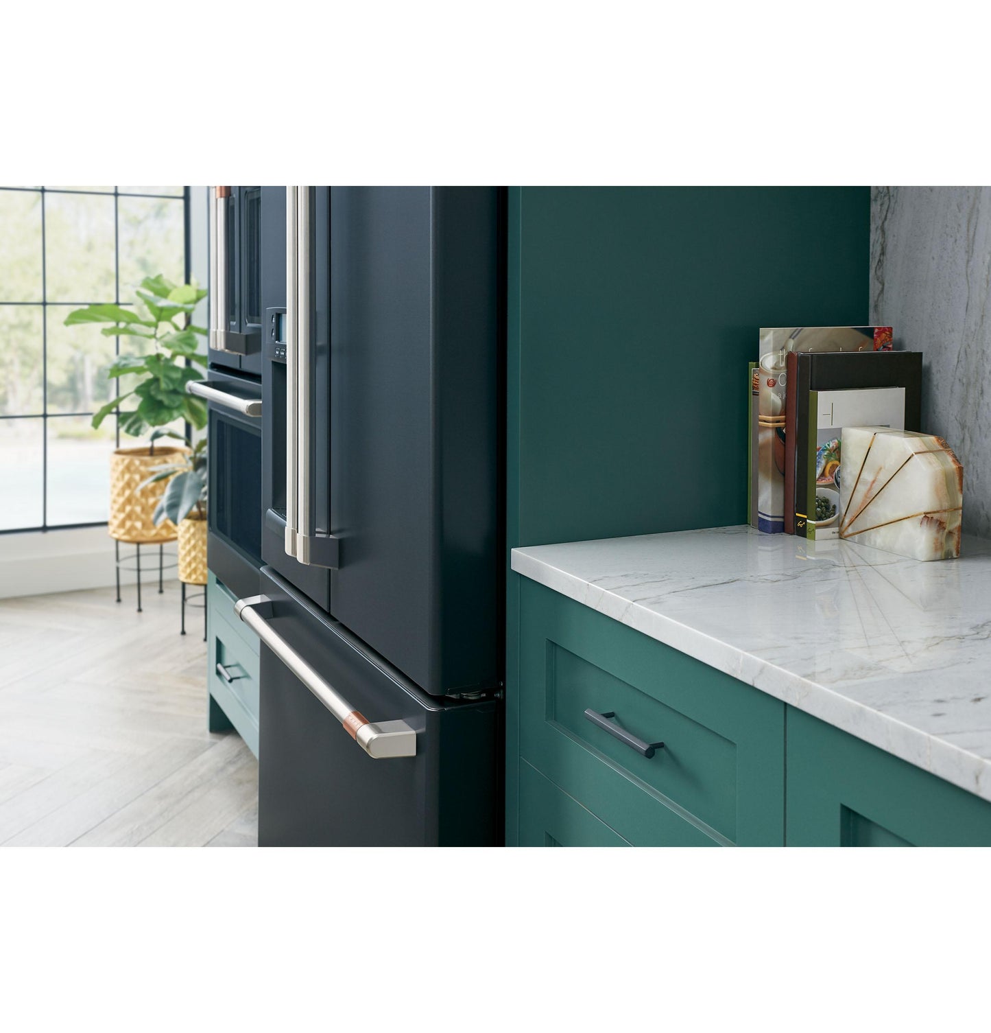 CAFE CYE22UP2MS1 CAFé™ ENERGY STAR® 22.1 Cu. Ft. Smart Counter-Depth French-Door Refrigerator with Keurig® K-Cup® Brewing System in Stainless Steel - CYE22UP2MS1