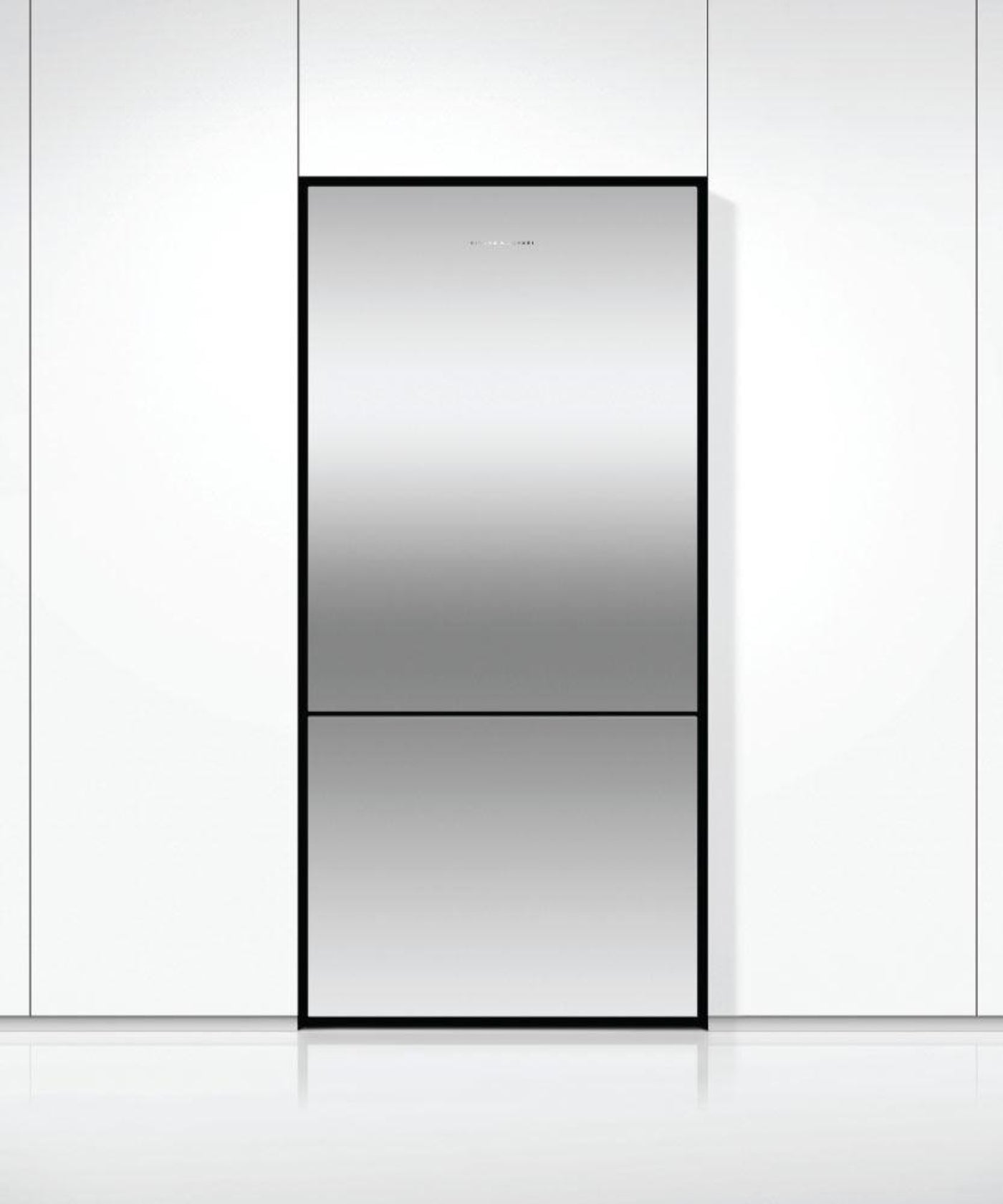 FISHER & PAYKEL RF170BLPX6N 17.5 cu ft Series 5 Refrigerator Freezer in Stainless Steel - RF170BLPX6N