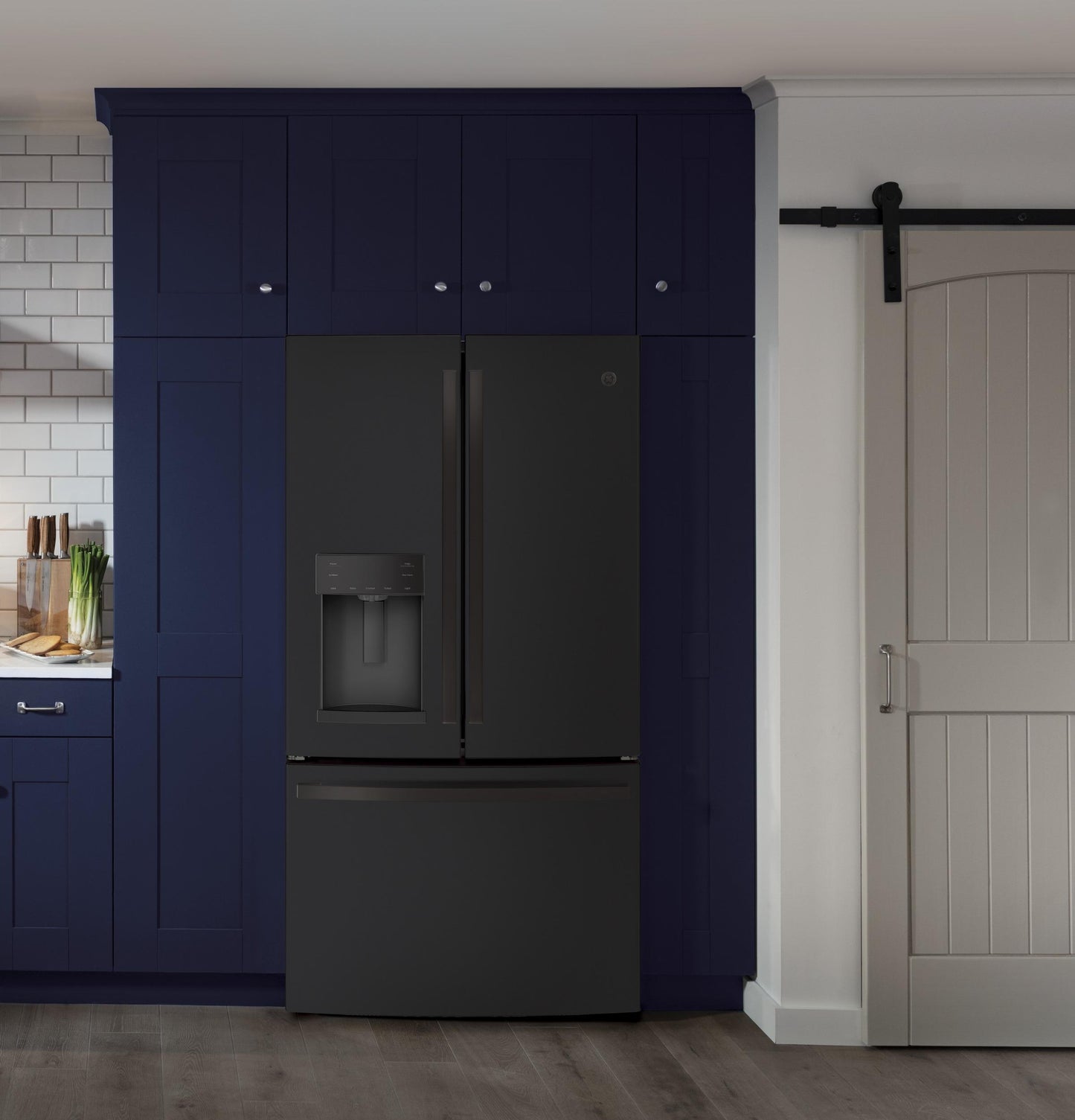 GE APPLIANCES GFE28GELDS GE® ENERGY STAR® 27.7 Cu. Ft. French-Door Refrigerator Black Slate - GFE28GELDS