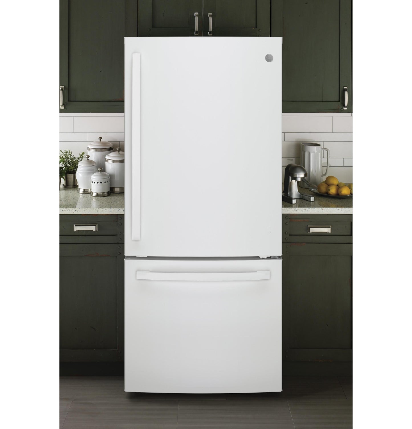 GE APPLIANCES 21.0 Cu. Ft. Bottom-Freezer Refrigerator White - GDE21EGKWW