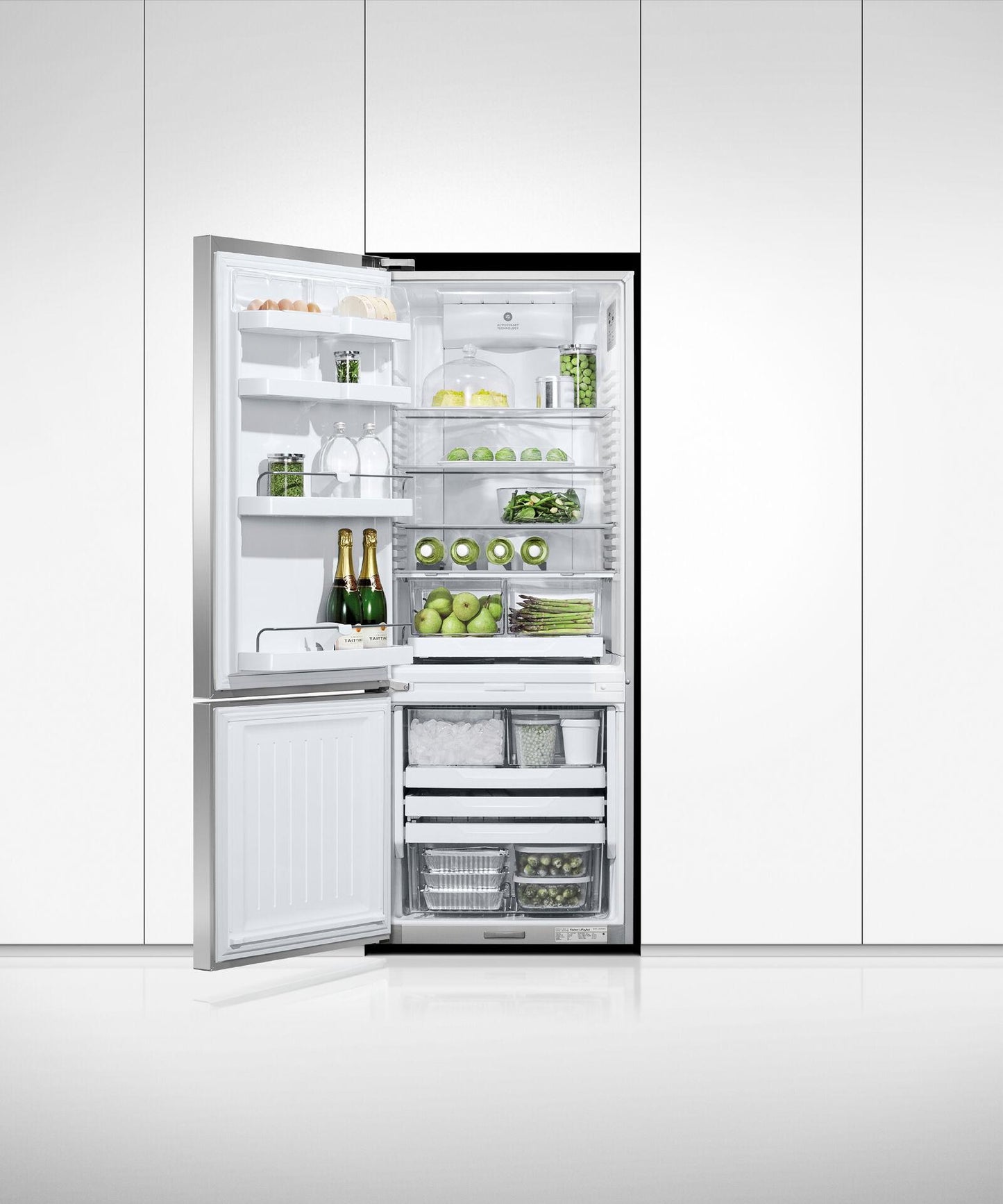 FISHER & PAYKEL RF135BDLUX4N 13.5 cu ft Series 5 Refrigerator Freezer in Stainless Steel - RF135BDLUX4N