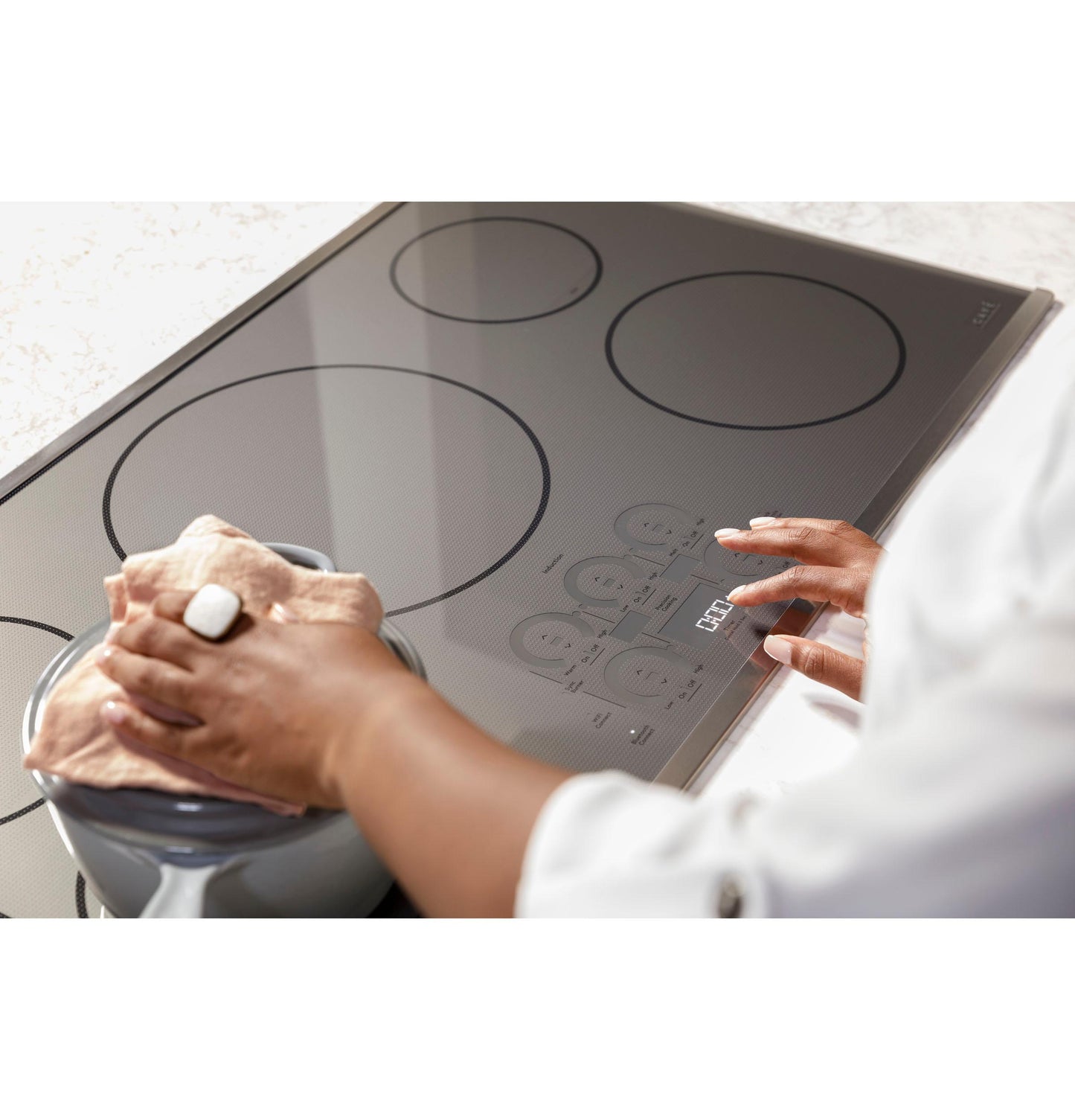 CAFE  Series ENERGY STAR 36" Built-In Touch Control Induction Cooktop in Stainless Steel - CHP90362TSS