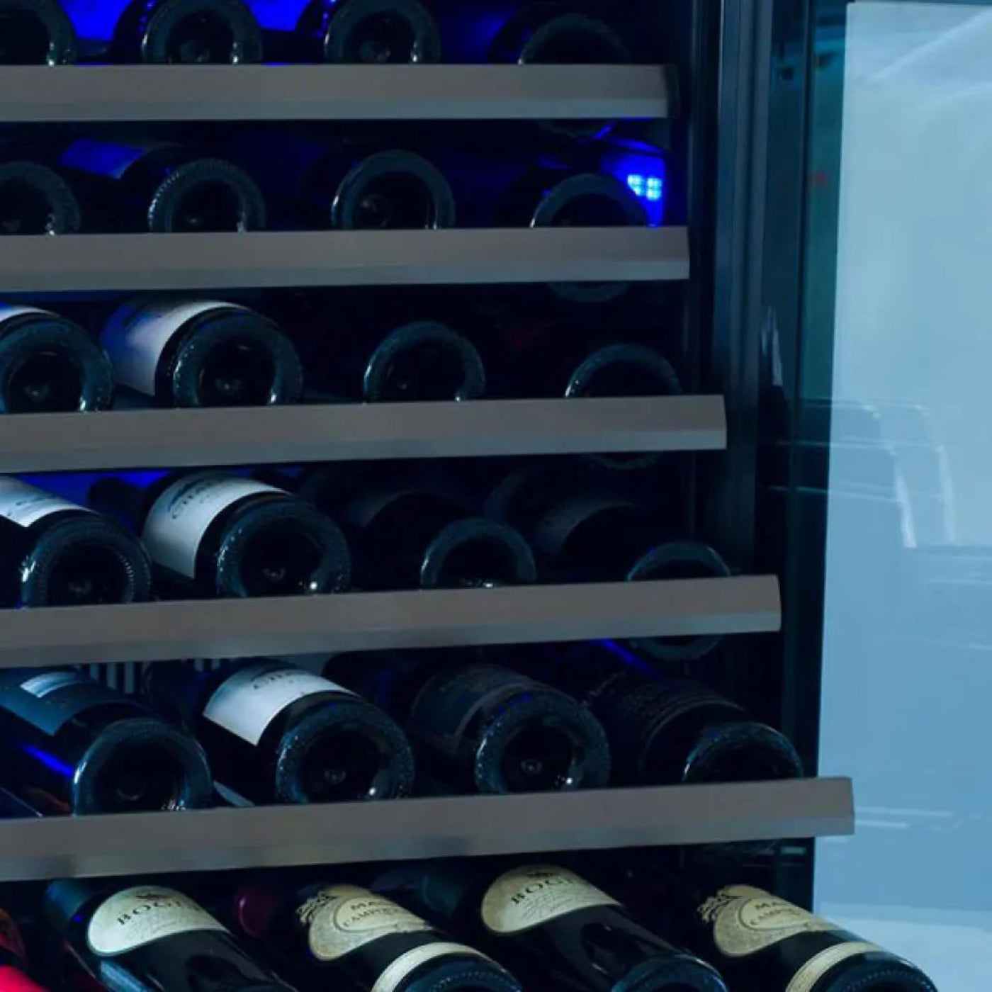 XO APPLIANCE XOU15WGBSR Wine Cooler, 15" Black Stainless, Right Hinge Black in Stainless Steel - XOU15WGBSR