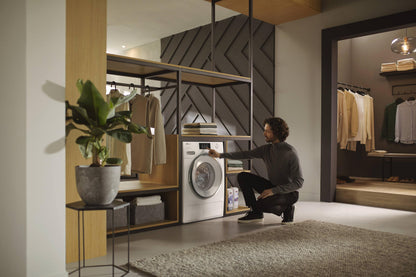 MIELE WXR860WCS WXR860 WCS TDos & IntenseWash Lotus white - W1 front-loading washing machine: 8 kg 1600 rpm Auto Dosing IntenseWash Pre-Ironing SingleWash White