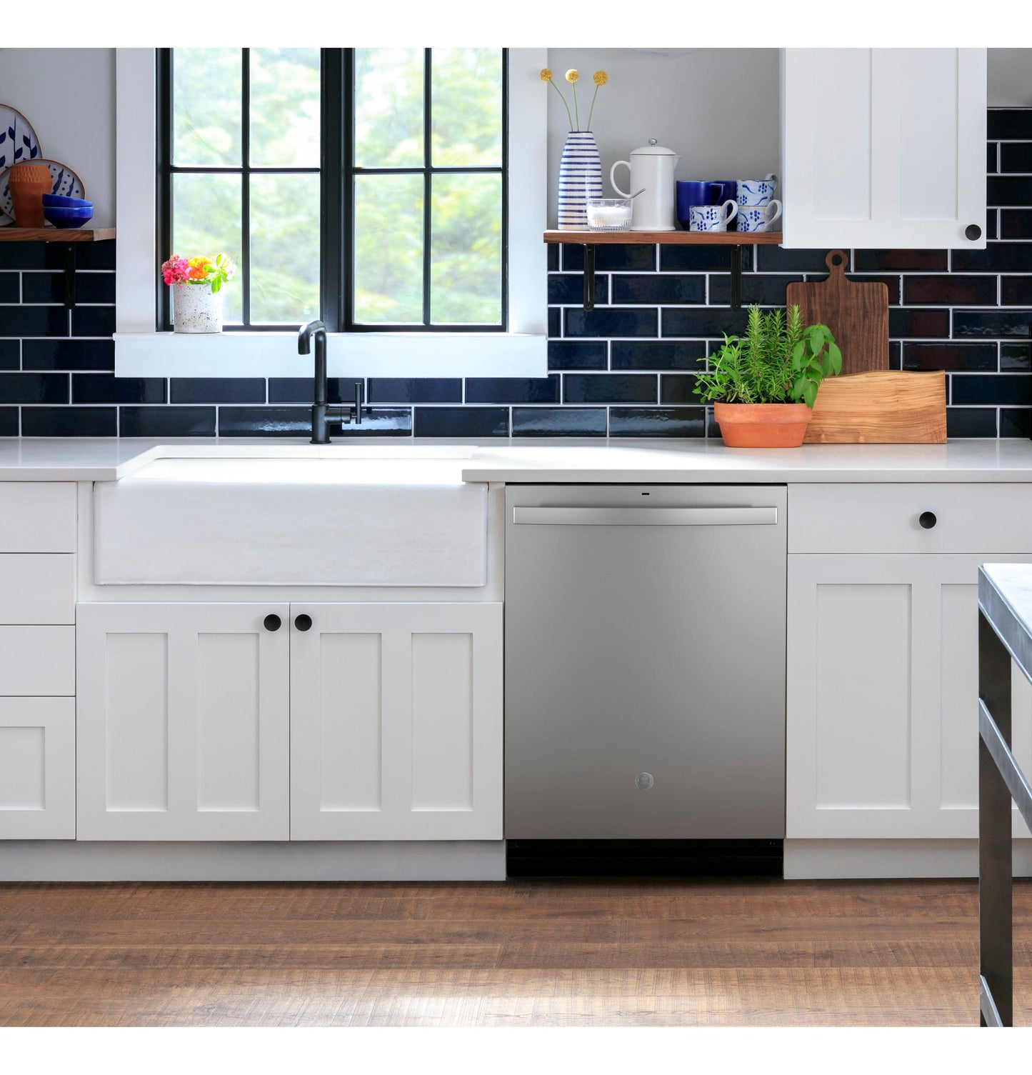 GE APPLIANCES GDT630PYRFS GE® ENERGY STAR® Top Control with Plastic Interior Dishwasher with Sanitize Cycle & Dry Boost in Stainless Steel - GDT630PYRFS