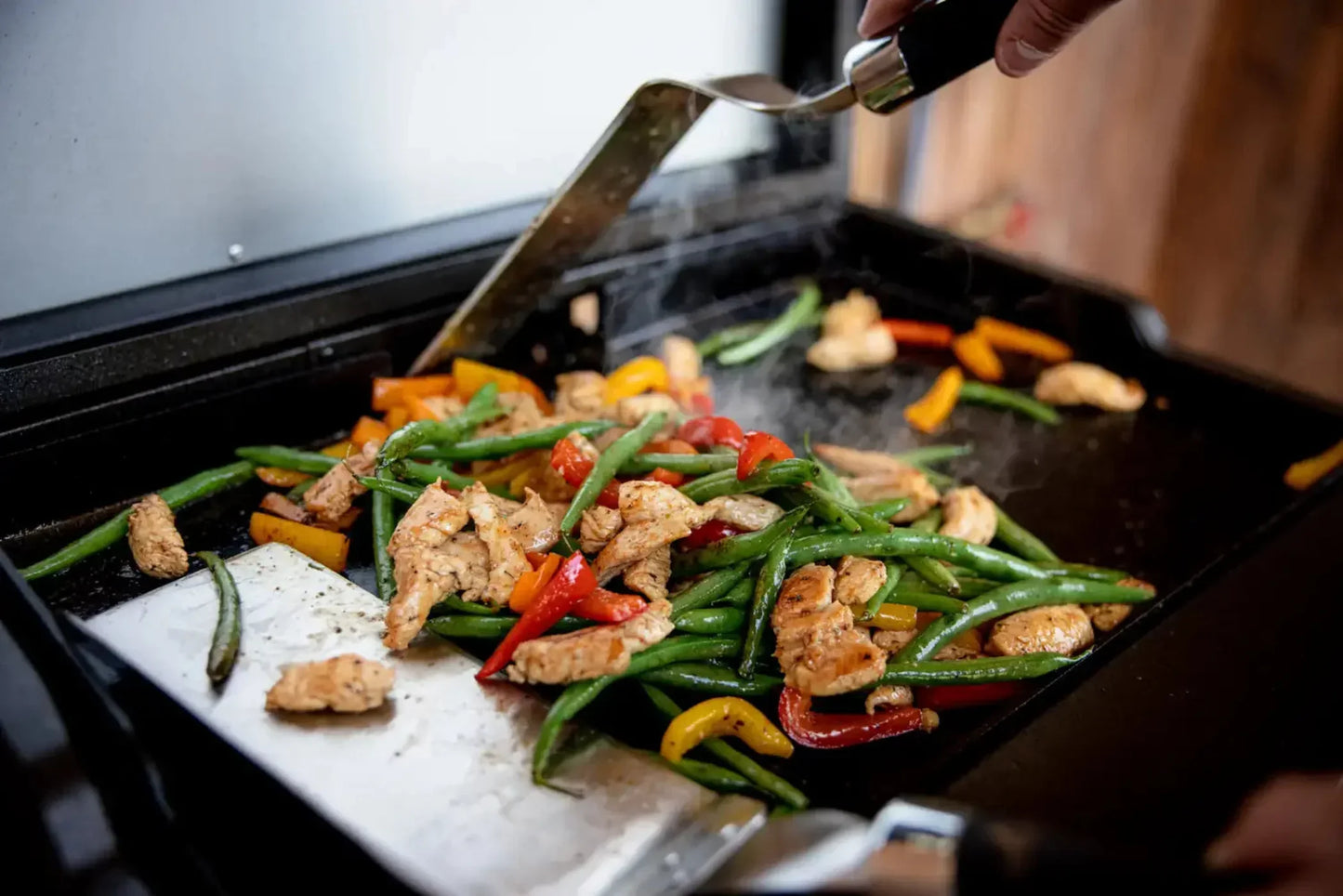 Halo Elite 1B Dual Zone Single Burner Outdoor Griddle - 12042044