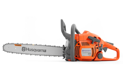 Husqvarna 440 Chainsaw - 40.9cc Gas Engine with 18in Guide Bar for Homeowners