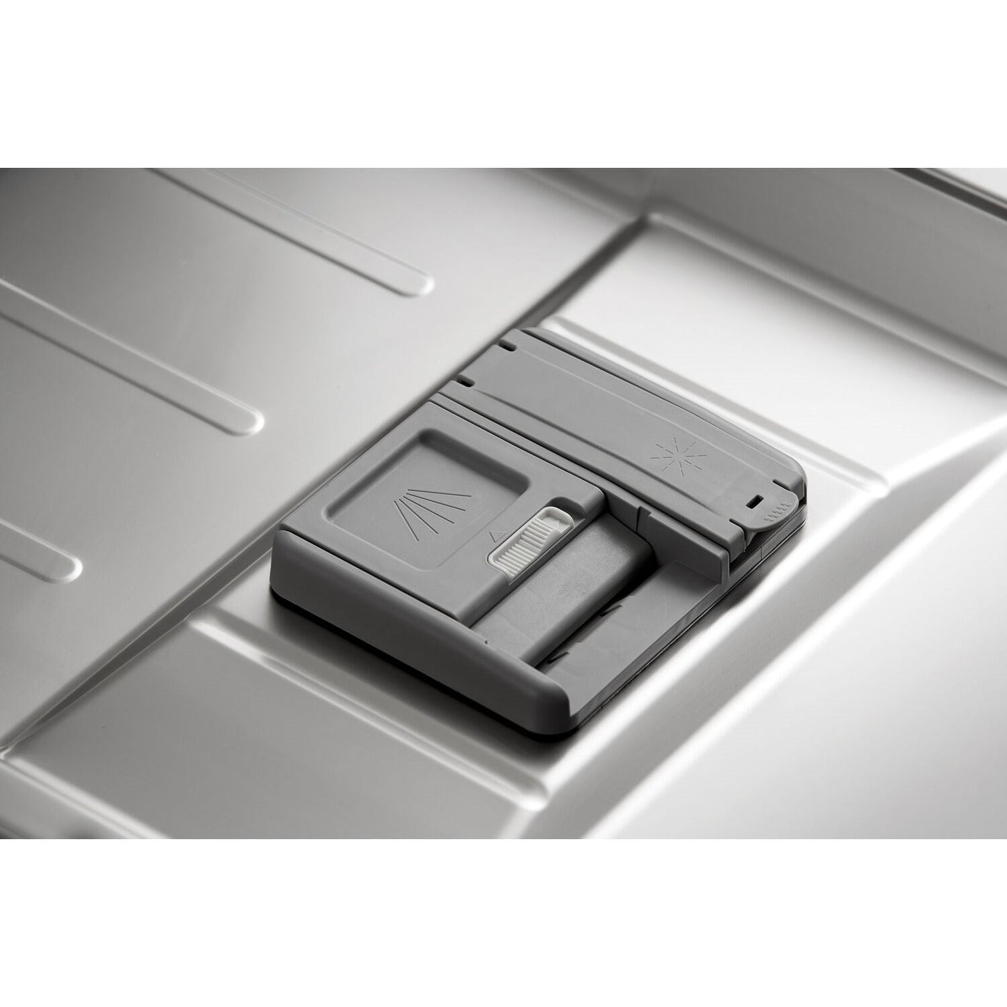 Danby - 24 inch Built-In Dishwasher,12 Place Settings, SS Interior, 6 Wash Programs | DDW2404EBSS