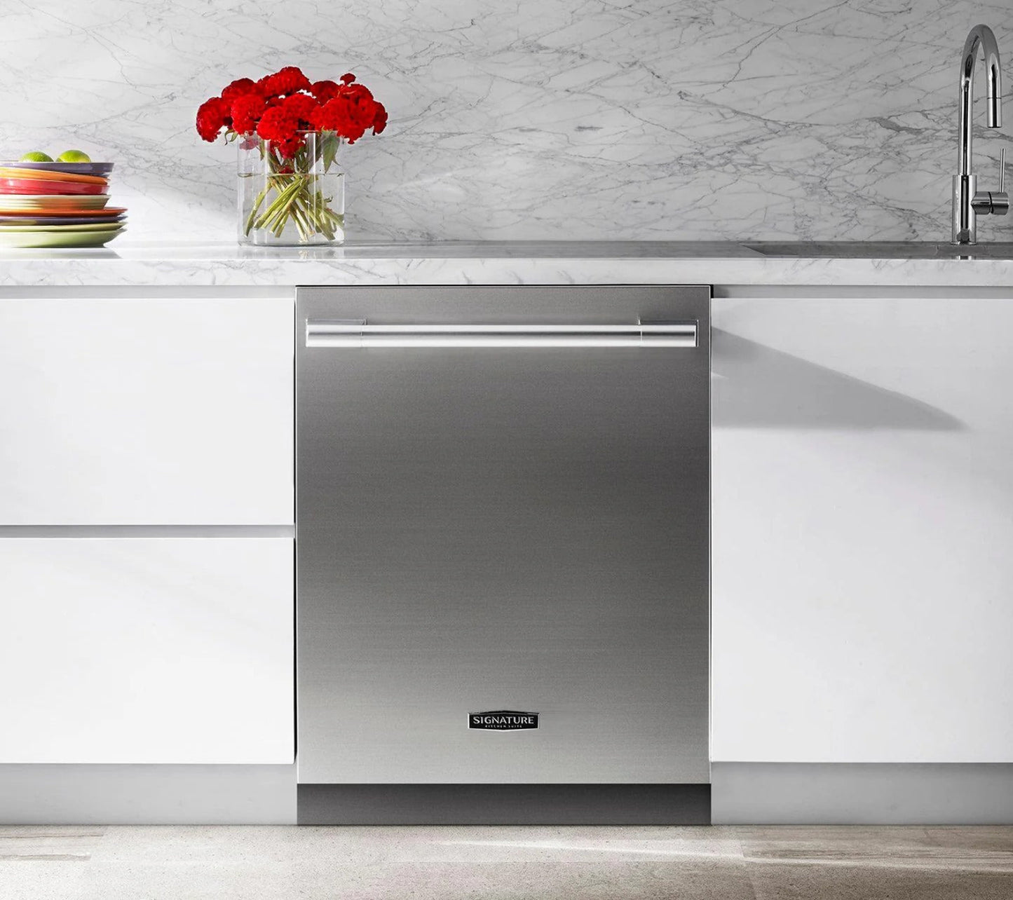 SIGNATURE KITCHEN SUITE SKSDW2401S PowerSteam® in Stainless Steel Dishwasher - SKSDW2401S