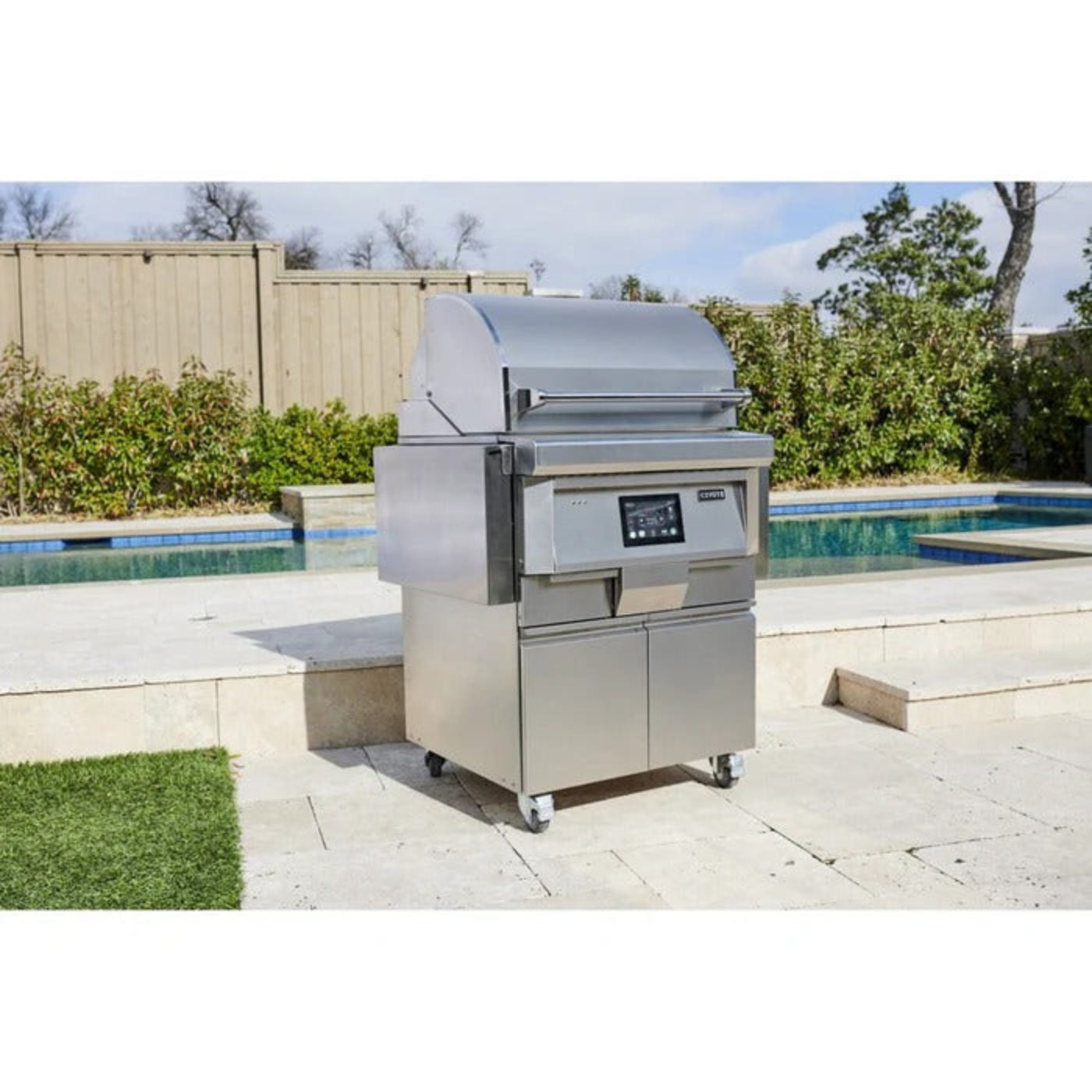 Coyote 28" Pellet Grill on Cart - C1P28-FS