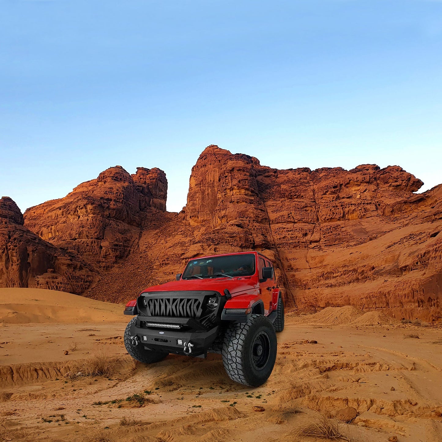 Hooke Road Rock Crawler Stubby Front Bumper w/LED Spotlight Bar(18-25 Jeep Wrangler JL & 20-25 Gladiator JT) - 31HE.30