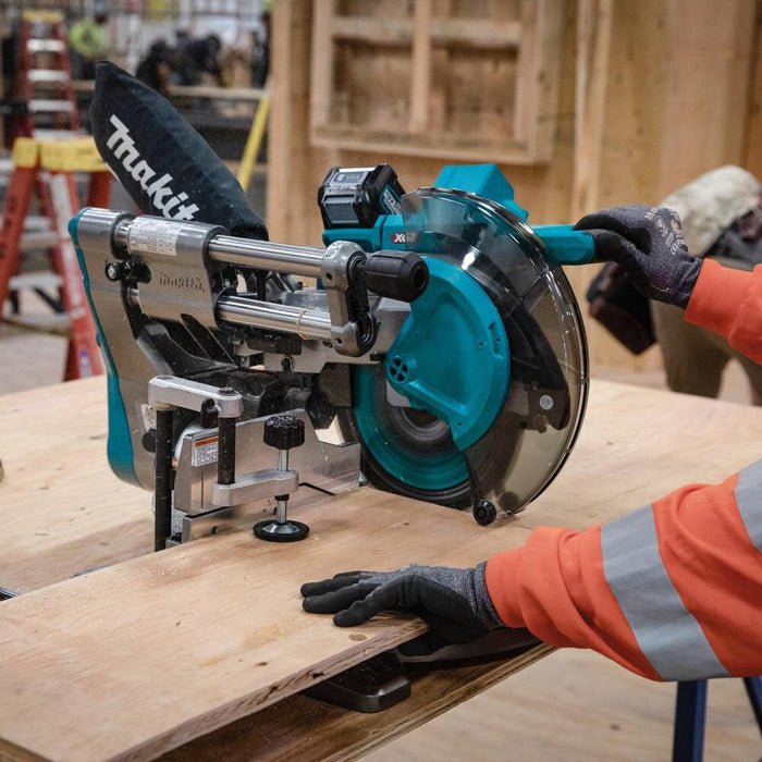 Makita 40V Max XGT️ 10 In. Dual Bevel Sliding Compound Miter Saw Kit - GSL03M1