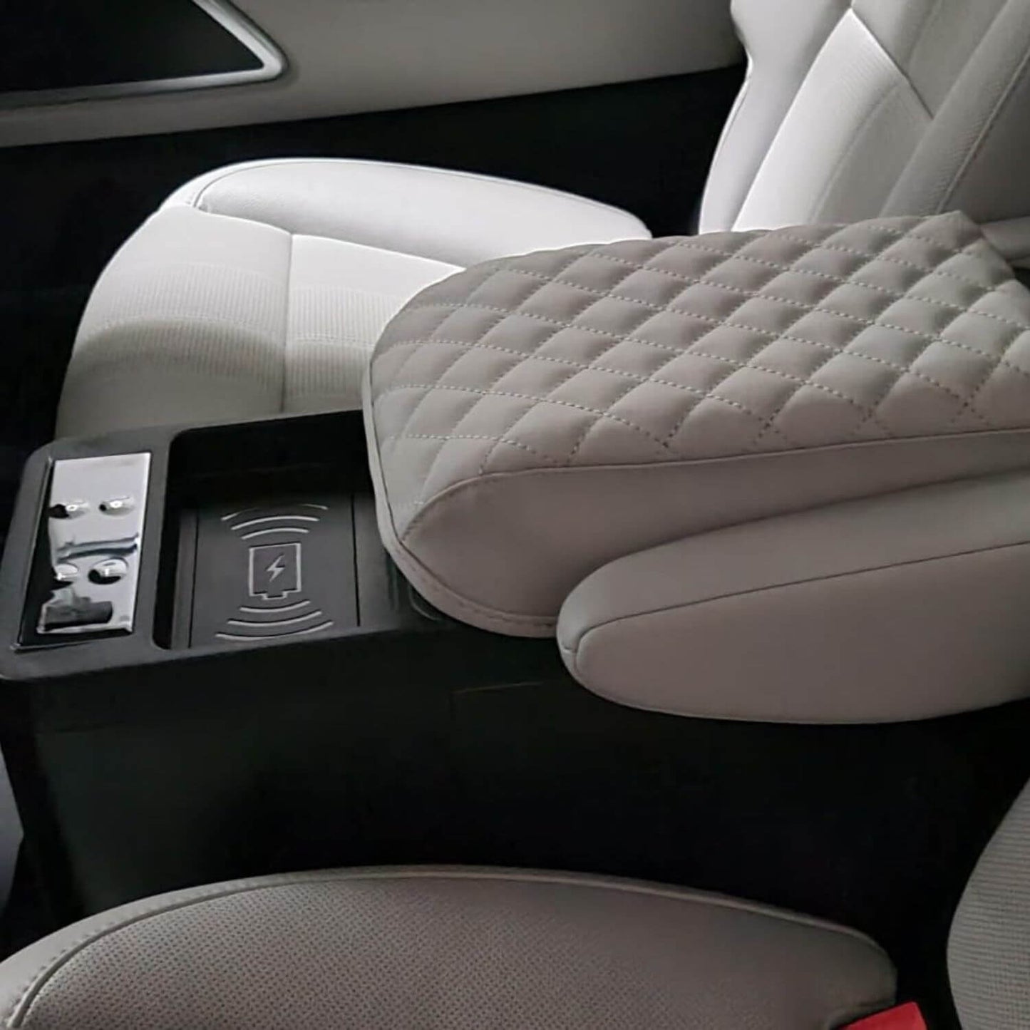 BODEGAcooler Mini Portable Car Armrest Refrigerator 9qt/8L  - CF8