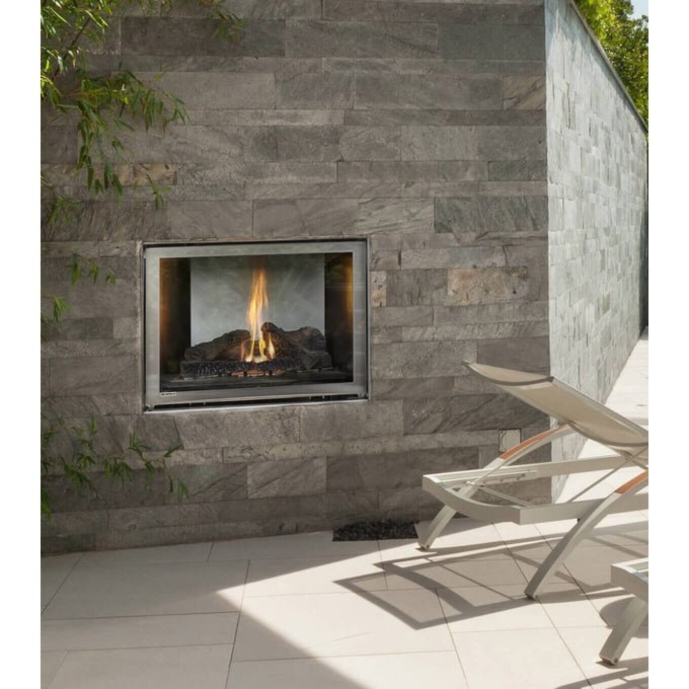 Montigo Divine Single Sided Ventless Outdoor Gas Fireplace