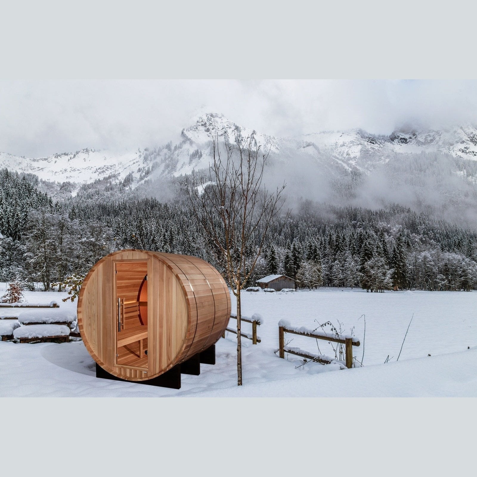 Golden Designs "Zurich" 4 Person Barrel with Bronze Privacy View - Traditional Sauna - Pacific Cedar