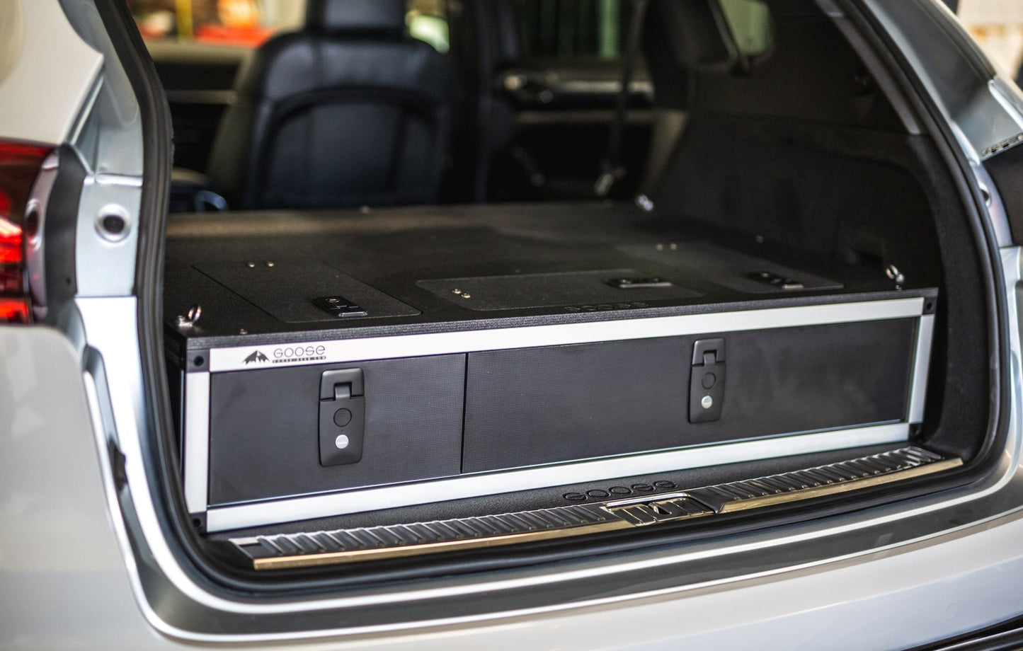 GOOSE GEAR Porsche Cayenne & Volkswagen Touareg 2011-2017 2nd Gen. - Side X Side Drawer Module with Fitted Top Plate
