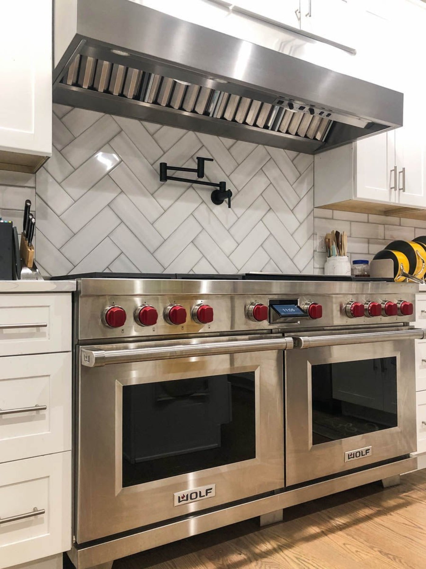 Proline Under-Cabinet Range Hood, Variable CFM, Stainless Steel – ProVW