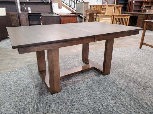QW Amish Clark Table - 371Y-CLARK