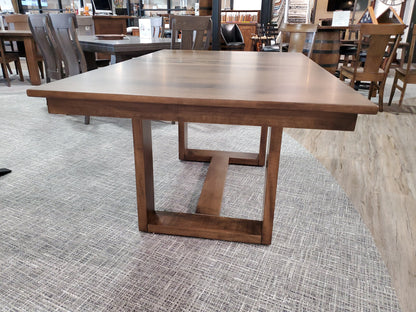 QW Amish Clark Table - 371Y-CLARK