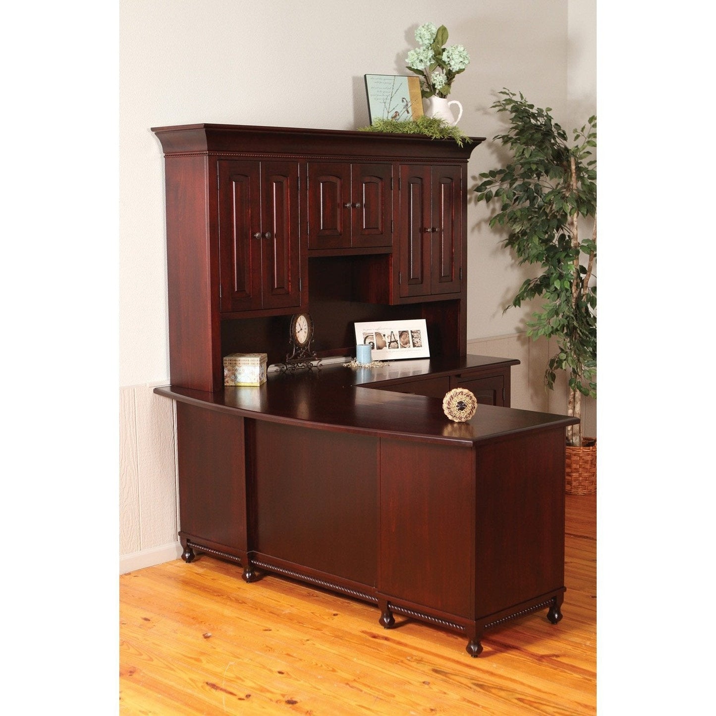 QW Amish Henry Stephen's L Shape Desk with Optional Hutch - 132H-HS-9041
