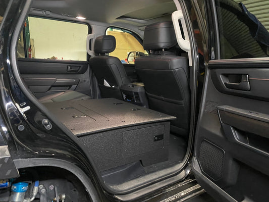 GOOSE GEAR Toyota - Sequoia - 2023-Present - 3rd Gen - Explore Series - Seat Delete Plate System - Second Row with Captain's Chairs