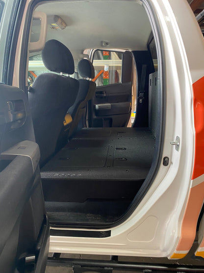 GOOSE GEAR Toyota Tundra 2007-2013 2nd Gen. Double Cab - Second Row Seat Delete Plate System - 3625-GGR-SH